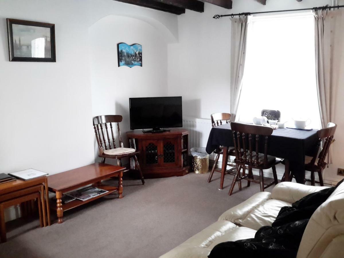 Lupine Cottage Вітбі Екстер'єр фото